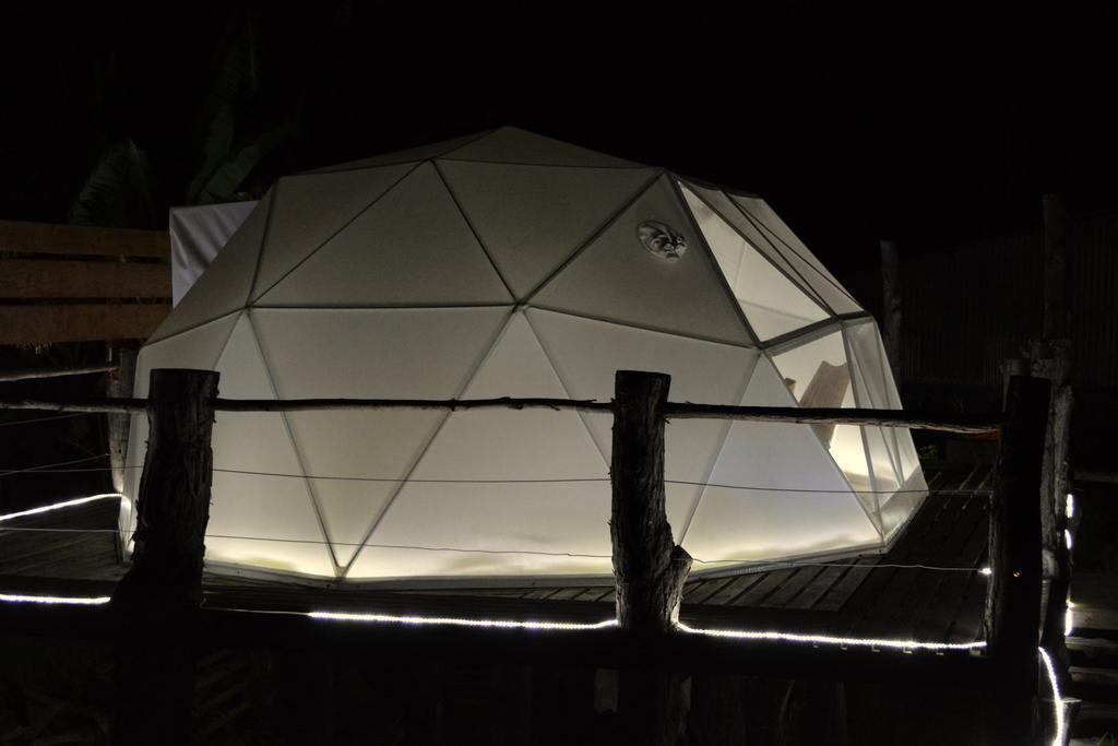 הוילה הנגה רואה Mamma Nui Glamping מראה חיצוני תמונה