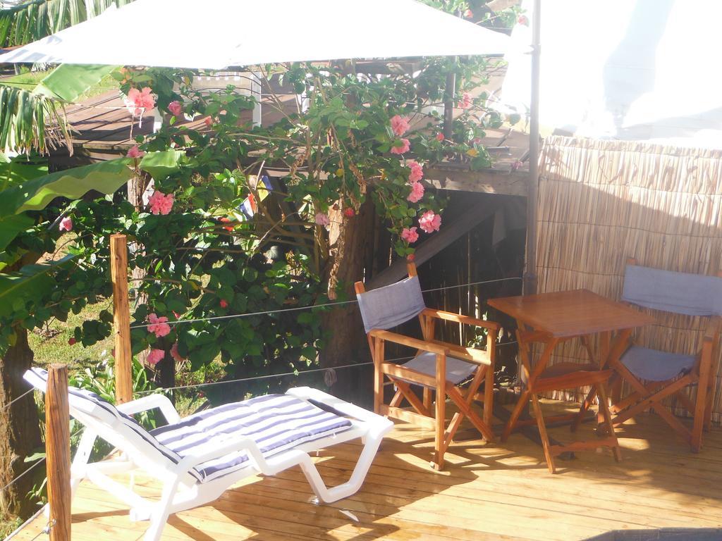 הוילה הנגה רואה Mamma Nui Glamping מראה חיצוני תמונה